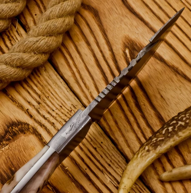 9.0″ Handmade Damascus Steel Skinner Hunting Camping Knife W/Ram Horn Handle 9.0" Handmade Damascus Steel Skinner Hunting Camping Knife W/Ram Horn Handle