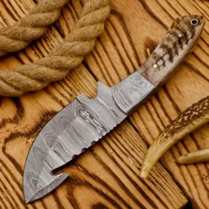 9.0" Handmade Damascus Steel Skinner Hunting Camping Knife W/Ram Horn Handle