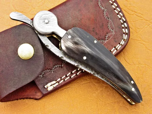 Damascus Leaf Folding Knife, 7.0" Damascus Steel Bolster Point Blade, Buffalo Horn Handle, Pocket Knife, Razor Sharp,