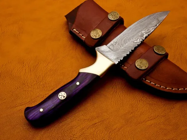 Damascus Steel Skinner Knife – Full Tang Hunting Blade – Hand Forged Knife for Outdoors with Sheath
