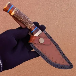hand forged Damascus steel hunting and camping Skinner knife with stag horn handle and leather sheath. Best gift for him.