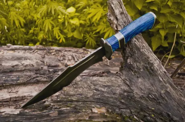 15" Handmade Damascus Steel Bowie Knife: Hunting, Survival Knife with Leather Sheath