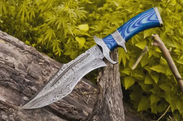 15" Handmade Damascus Steel Bowie Knife: Hunting, Survival Knife with Leather Sheath